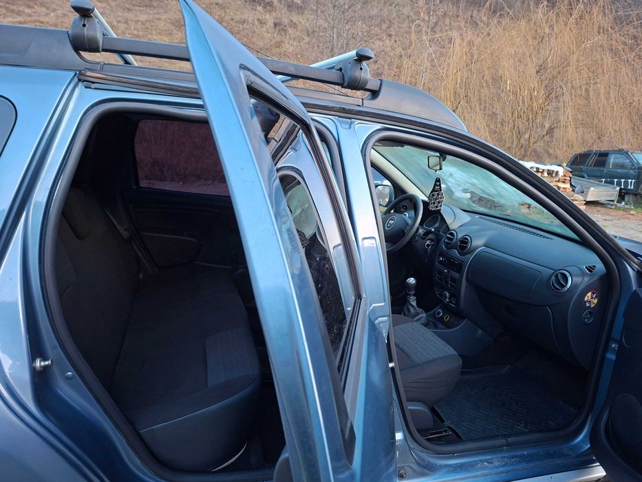 Dacia Duster   4X4 an 2011