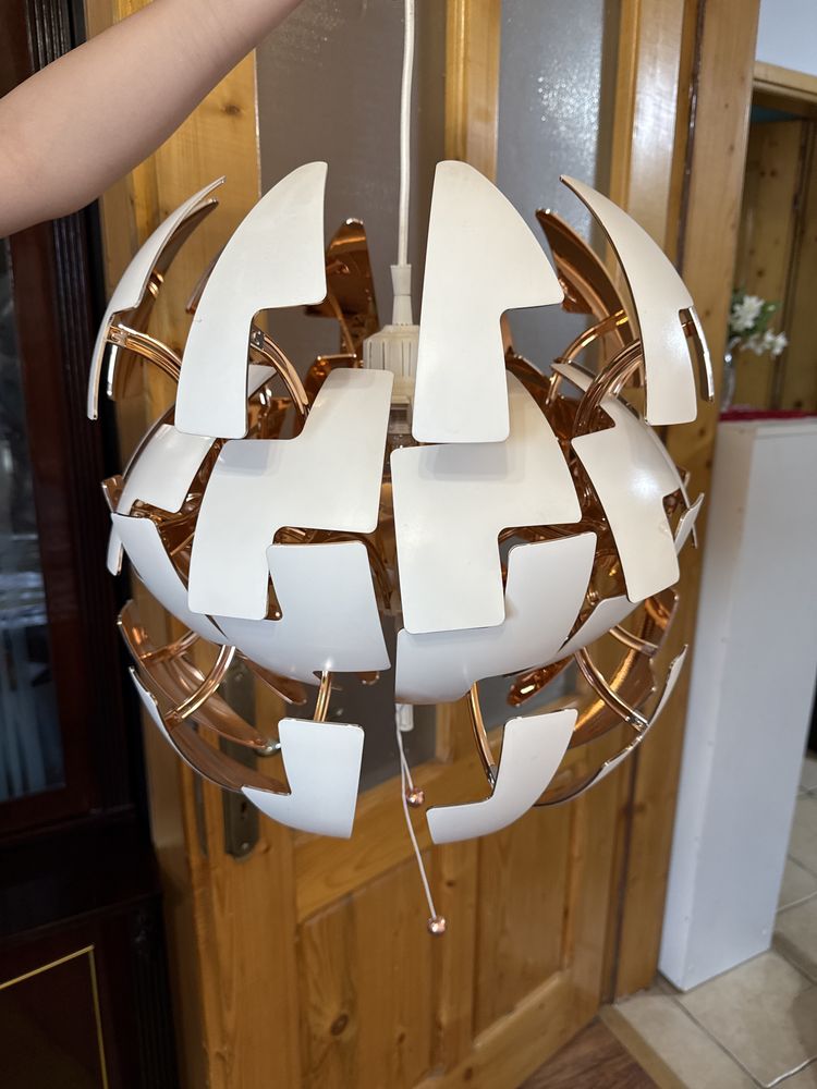 Candelabru dcfghgvfdee