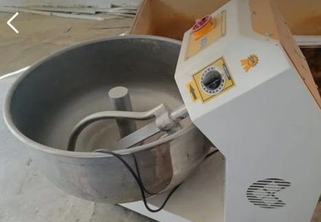 Продам тестомес в отличном состоянии, производства Турция