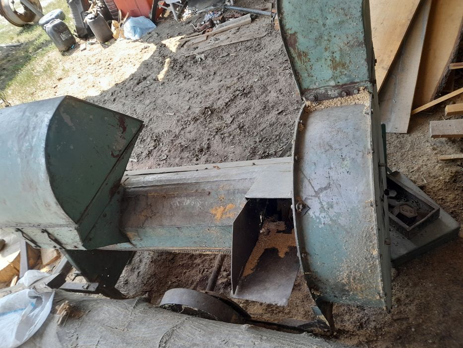 Batoza frecat porumb Romaneasca