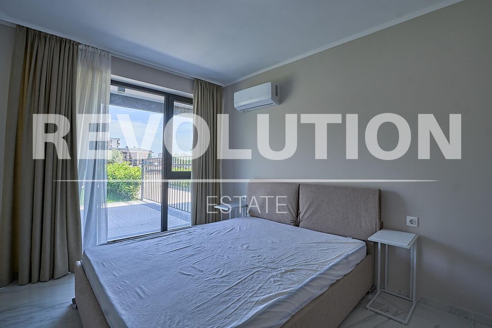 Дава се под наем Двустаен апартамент в Пловдив, Христо Смирненски - 79 кв.м за 847.62 € - Снимка #3