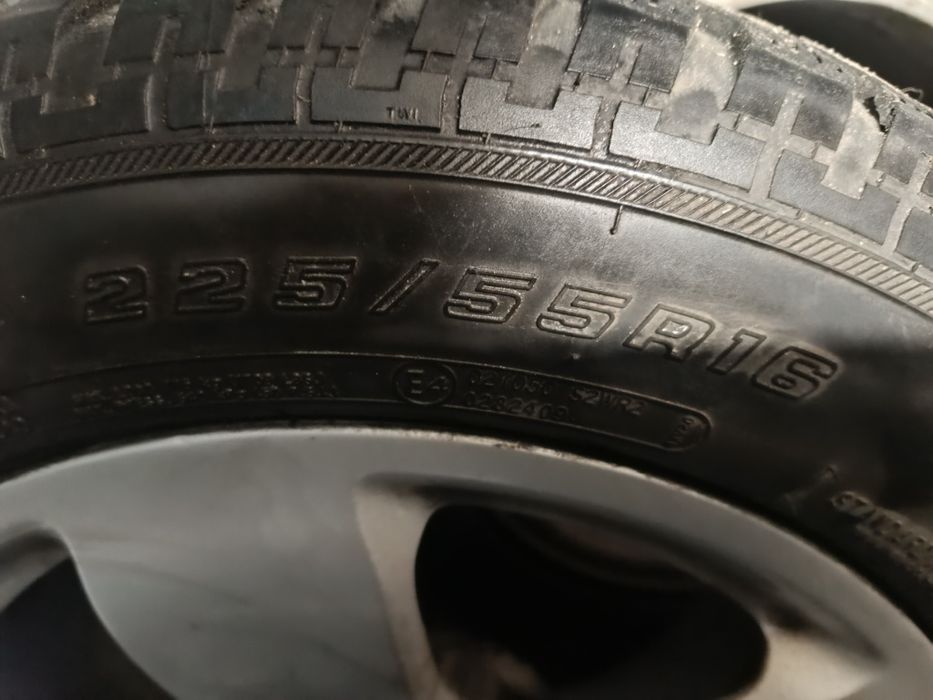 Джанти със зимни гуми 225/55R16 5x112 мм.