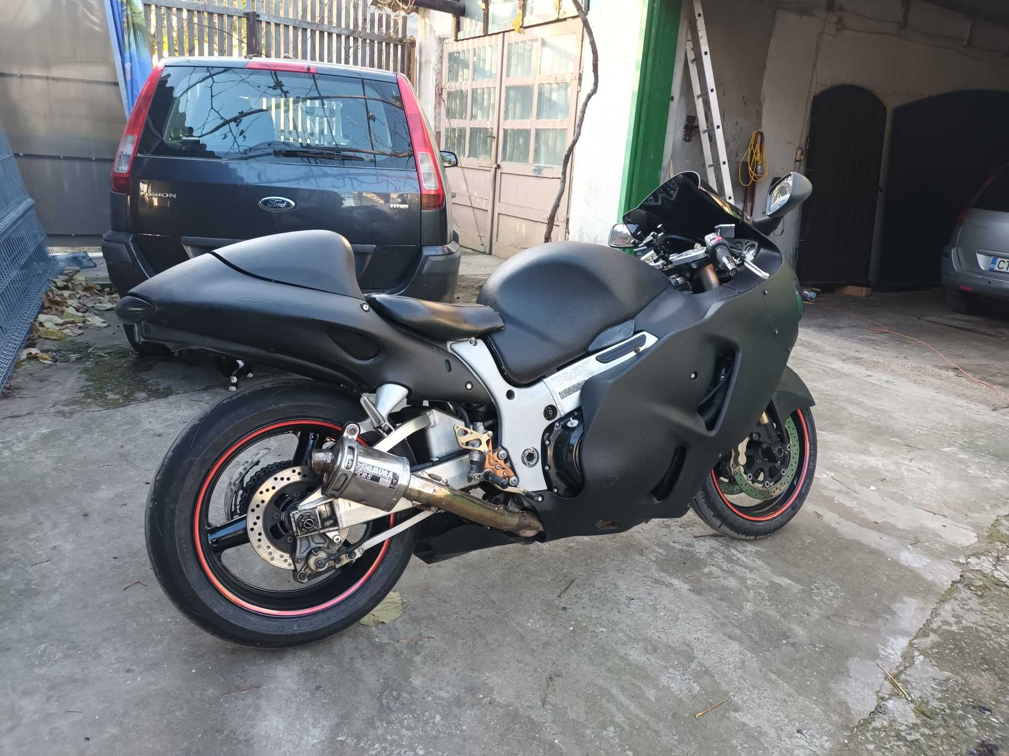 Suzuki GSX1300R Hayabusa