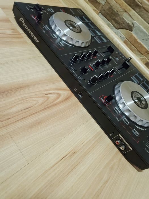 Consola DJ Pionner DDJ SB