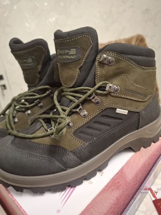 Срочно продам Обувь, ботинки мужские, водонепроницаемые.