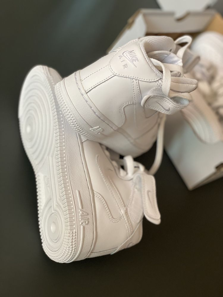 Adidasi Originali Nike Air Force 1 Mid cod DH2933-111