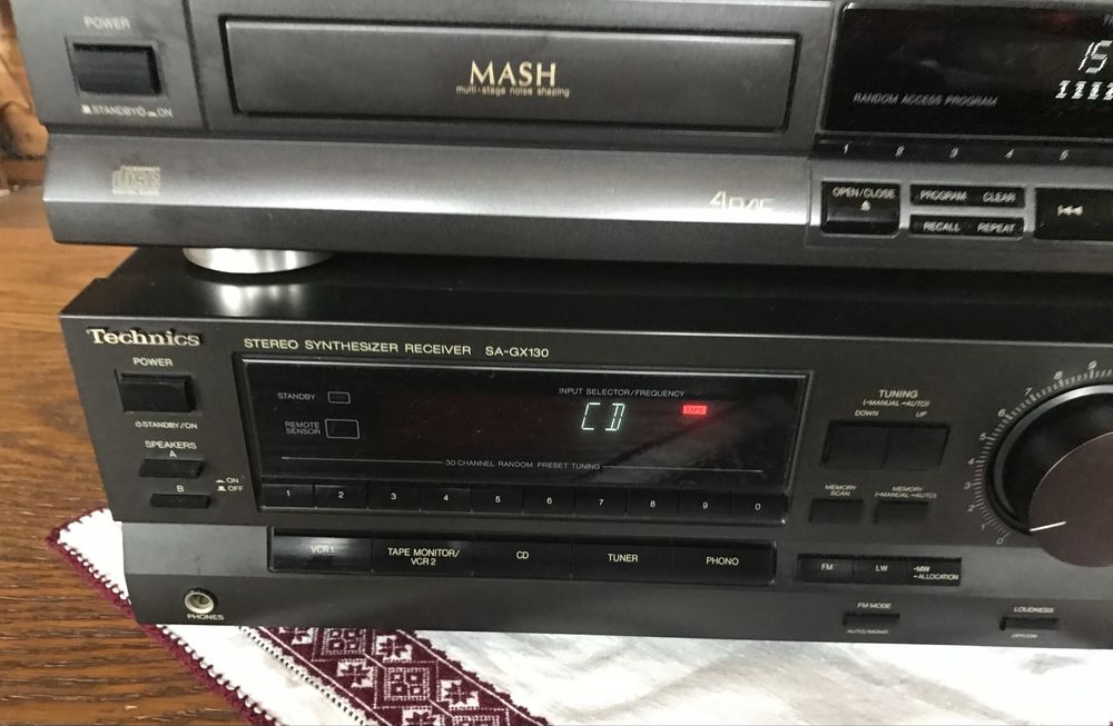 Technics-amplificator si cd player