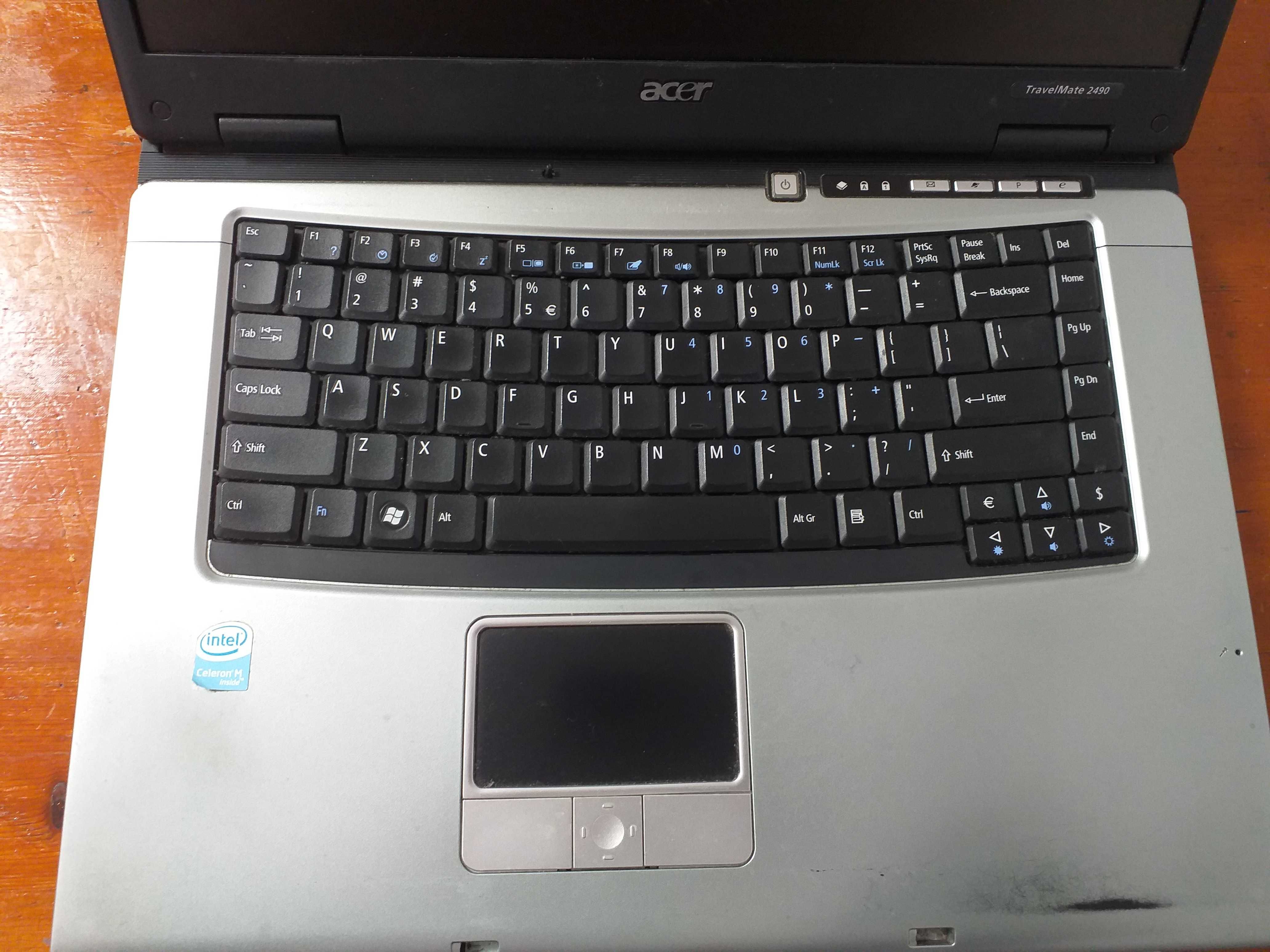 Laptop Acer TravelMate 2490