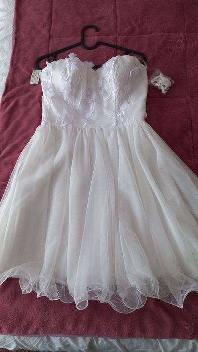 Vând rochie cununie civila