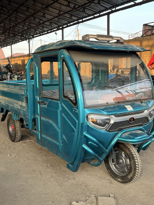 Муравей с кабиной