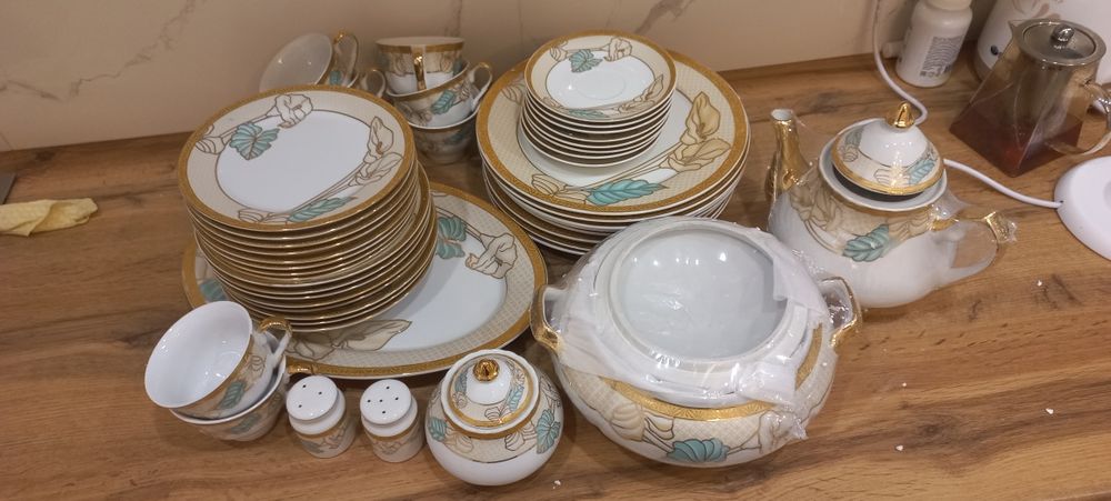 Продам посуду набор