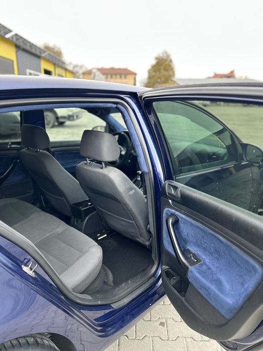 Продавасе голф 5 1.9 тди