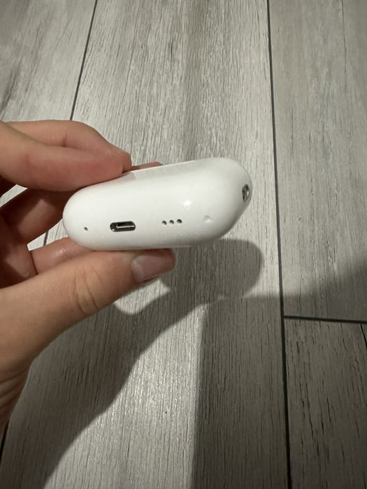 Vând/Schimb air pods pro 2 originale