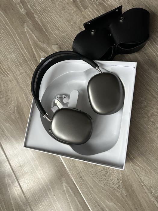 Vând AirPods Max 1/1