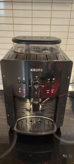 Expresor Krups EA81 defect ( în avarie )
