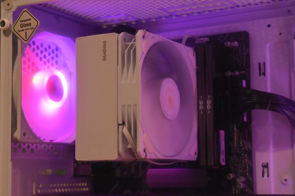 Геймърски Компютър Ryzen 7 3800x | Rtx 3070 | 16GB Ram | В Гаранция!