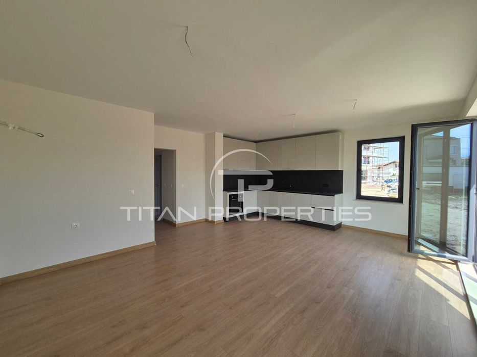 Продава се Тристаен апартамент в Пловдив, Коматево - 113 кв.м за 1268 €/кв.м - Снимка #1