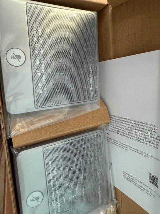 Конферентен VoIP телефон Yealink CP960, 5" (12.7 cm) цветен LCD