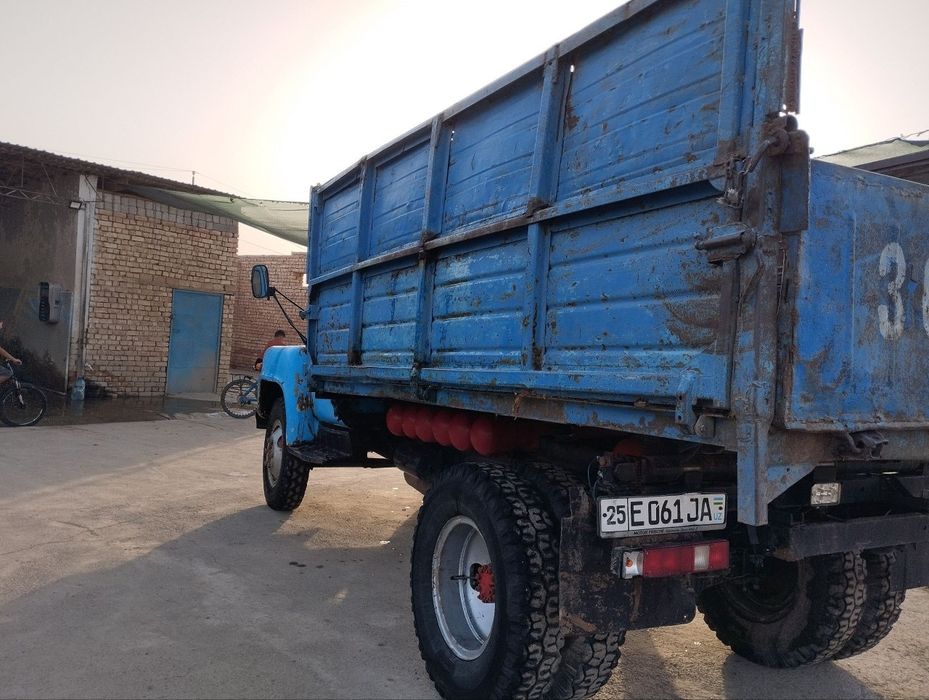 Gaz 53 samasval Zil karobka ramada latka bor