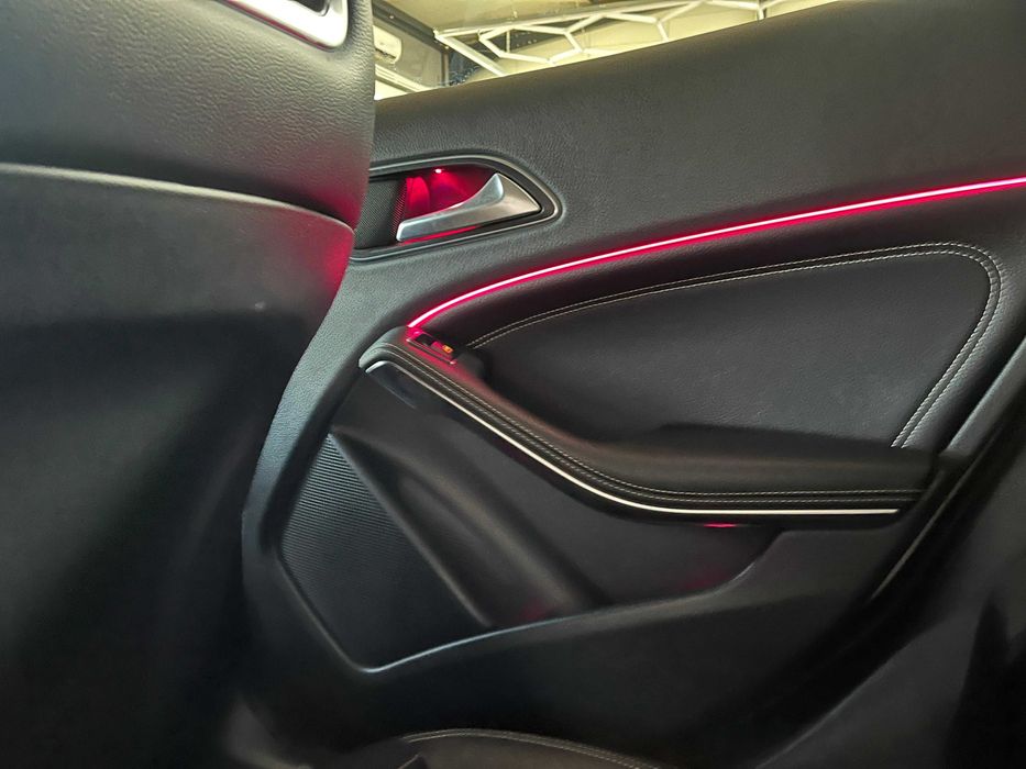 Lumini ambientale LED dedicate MERCEDES BENZ