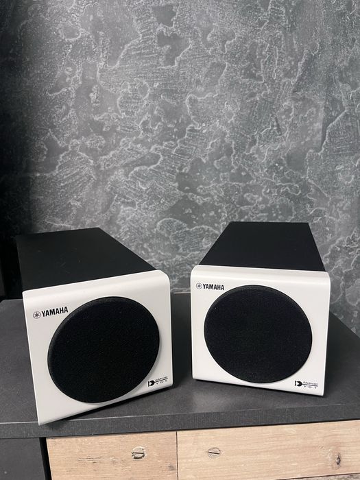 Тонколони Yamaha NS-BP80