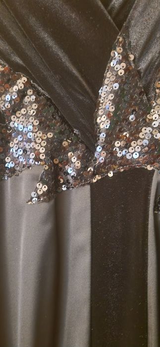 Rochie neagra eleganta