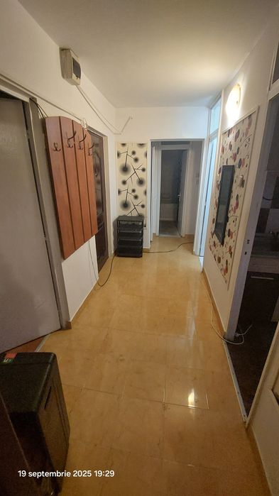 Apartament Bl. T13, 3 camere 73mp utili, decomandat