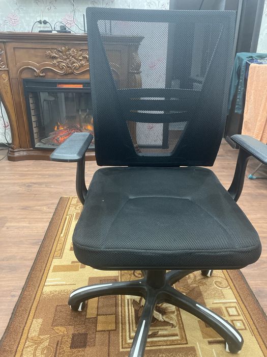 Комфортное офисное кресло — идеальный вариант для дома и работы!