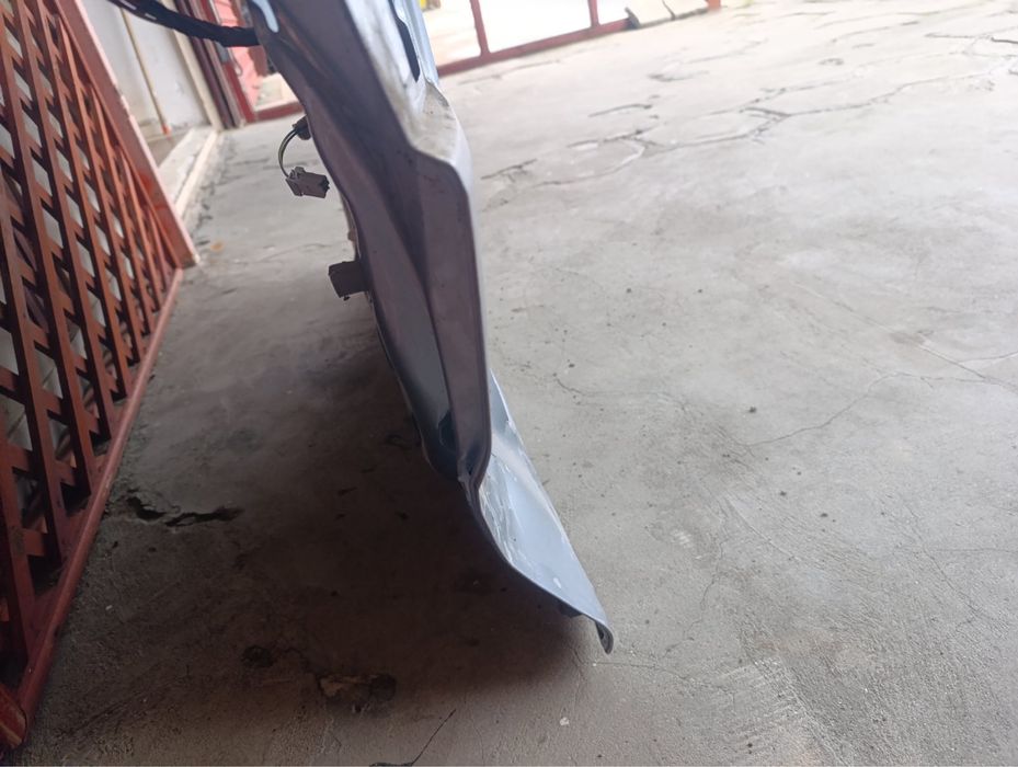 Врата багажник за мазда 2