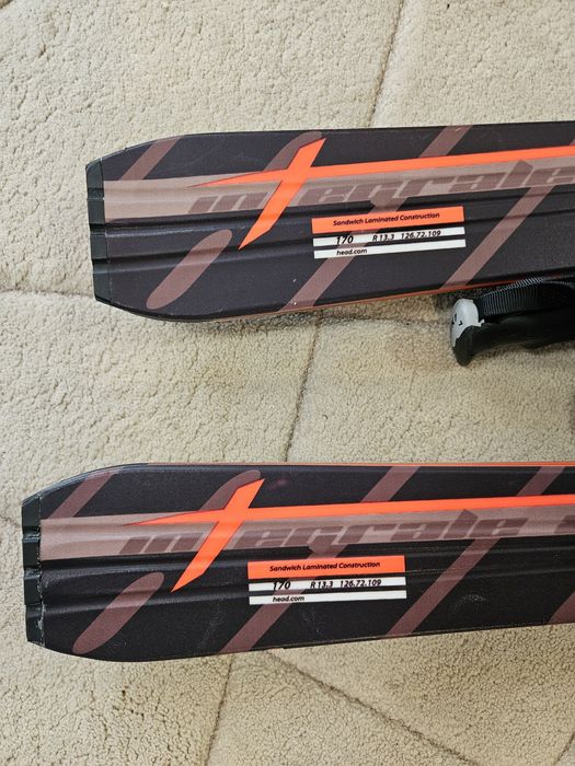 Комплект ски обувки, щеки и ски