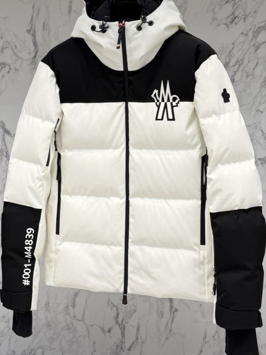 Geaca Moncler Grenoble Curtis Black & White barbati cu puf