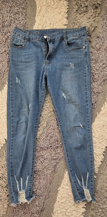 Дамски дънки  и панталони