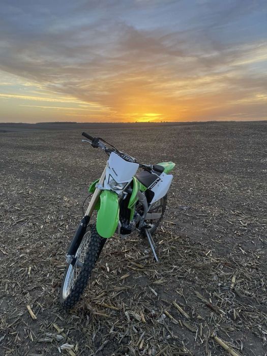 Продавам Kawasaki KLX 450 2022