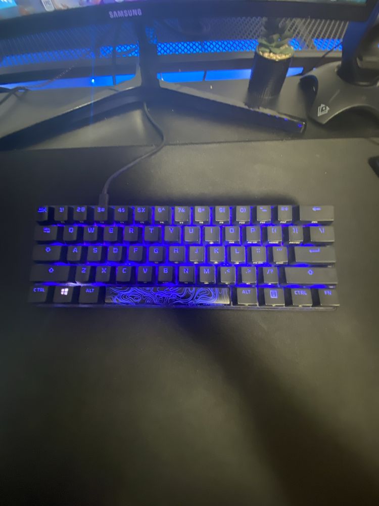 Vand tastatura hyperx