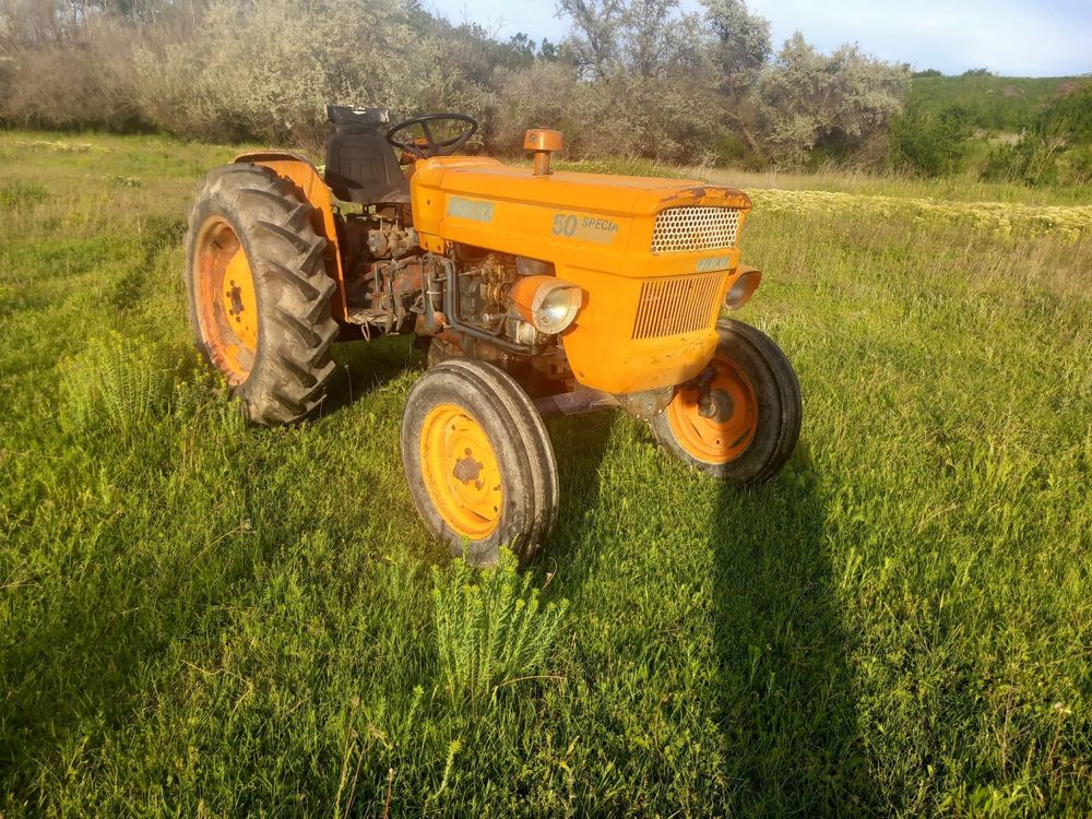 Tractor FIAT 300