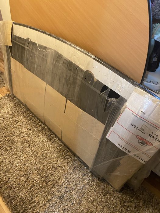 Pachet birouri, masa de tenis si masa rotunda