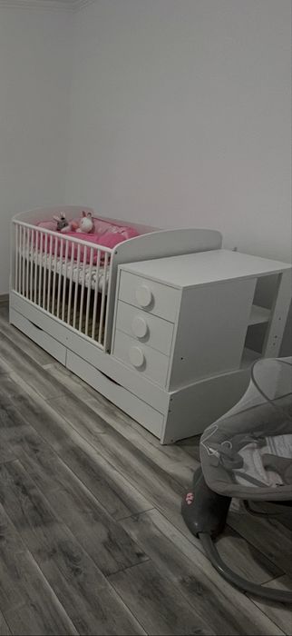 Patut transformabil cu sistem de leganare