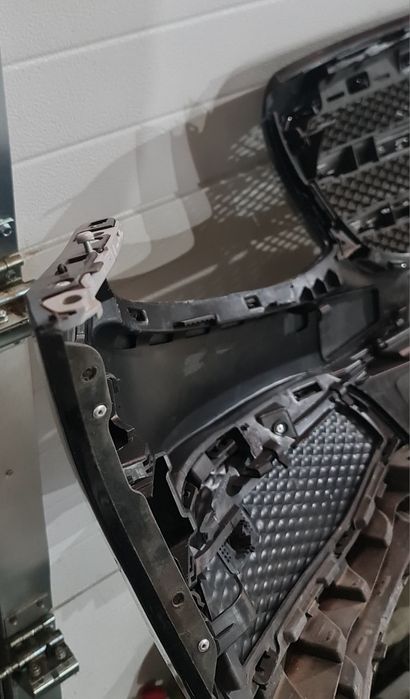 Bară față Mercedes E Class W213 an:2016-2020 A2138850238