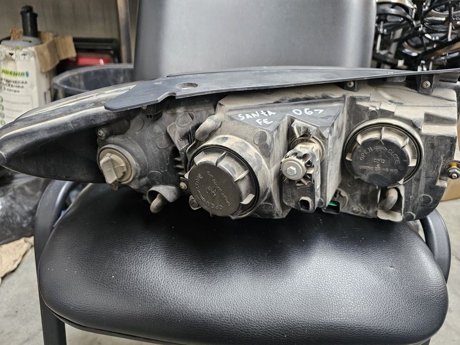 Фарове за Hyundai Santa Fe 2006-2009