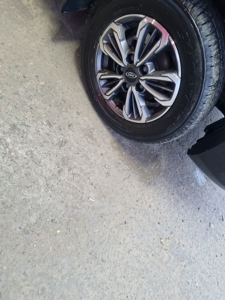 JAC M3 SOTILADI holati ideal