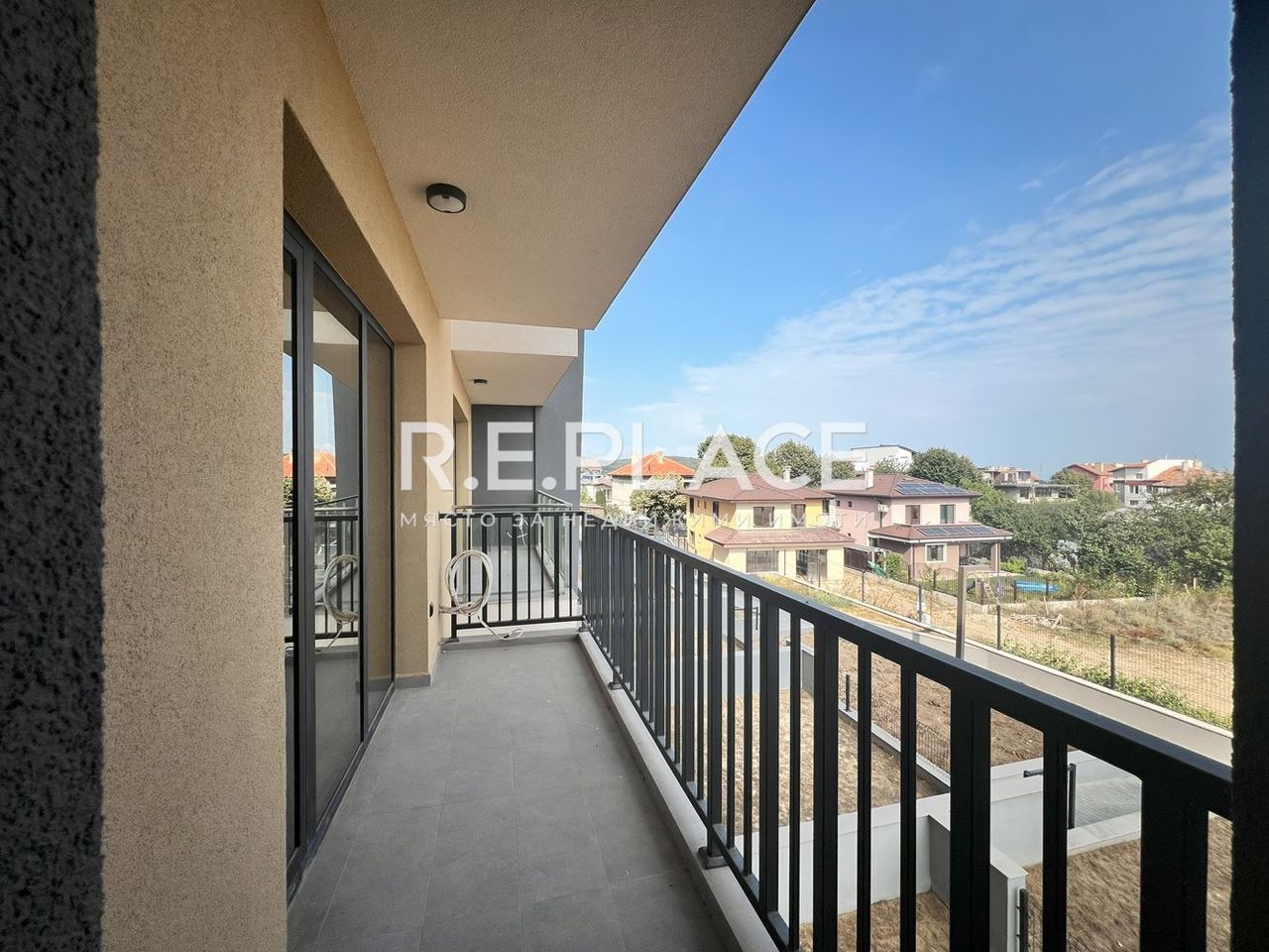 Продава се Двустаен апартамент в Варна, Виница - 78 кв.м за 1859 €/кв.м - Снимка #8