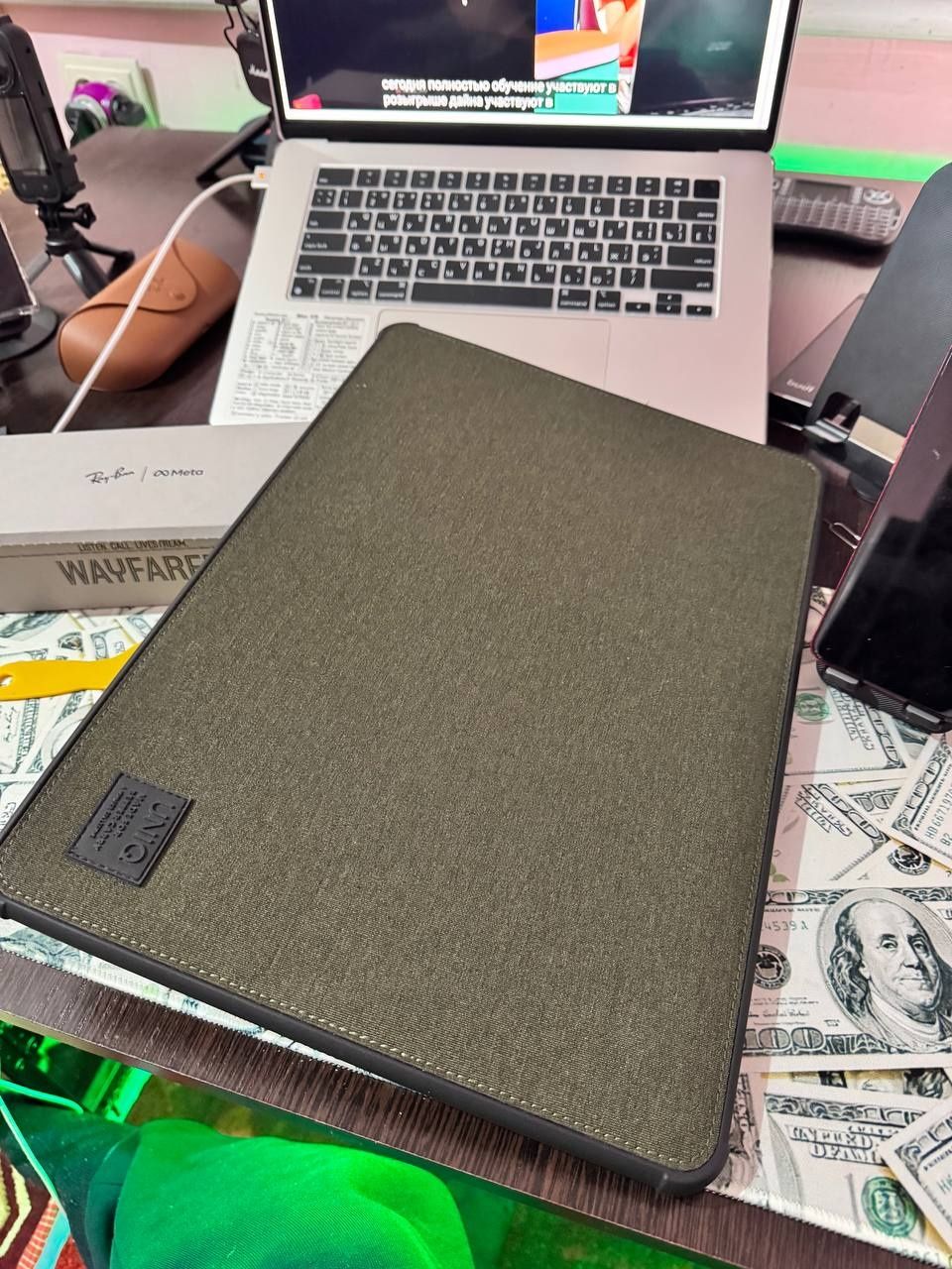 MacBook Air 15” (M2, 8/256), в новом состоянии