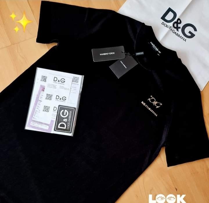 Tricouri bumbac, cod scanabil Qr/saculet, eticheta