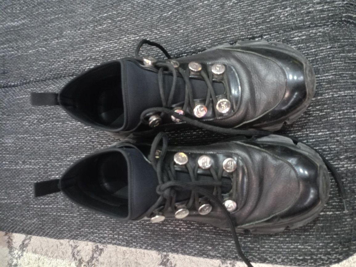 Nike  MMW Limited