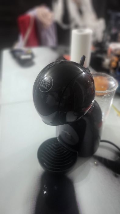 Expresor dolce gusto
