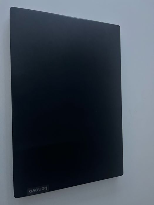 Продам ноутбук в отличном состоянии