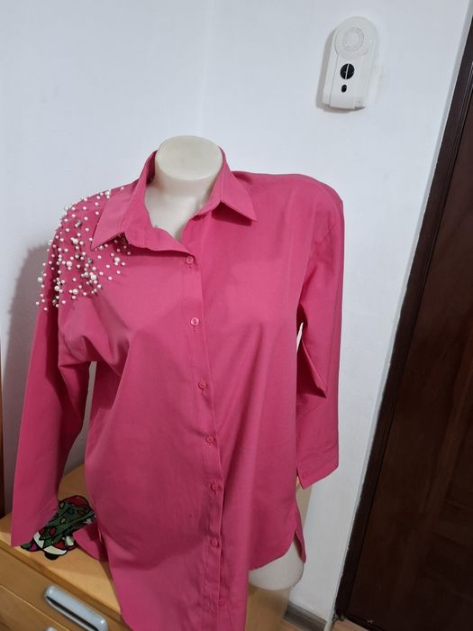 Cămașă acesorizata roz