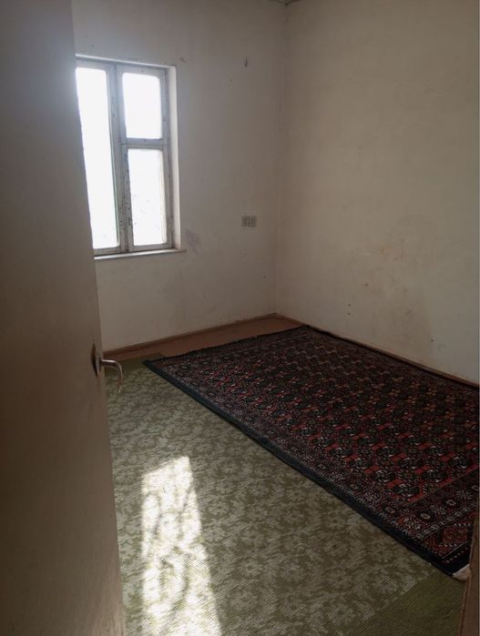 Hovlidagi uy ijaraga beriladi
