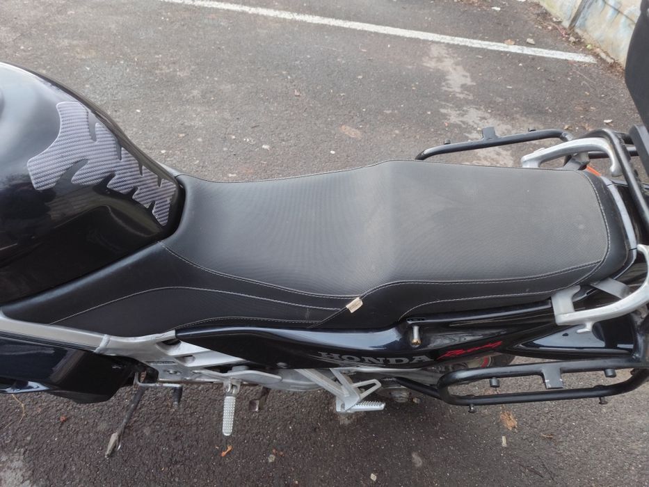 Motorbicigleta Honda VFR 750F