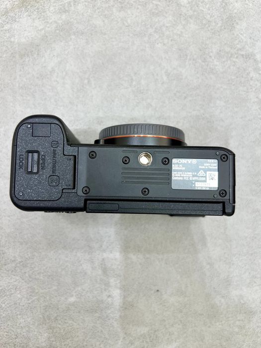 Sony A7C цена без комплектов только за тушку СРОЧНО